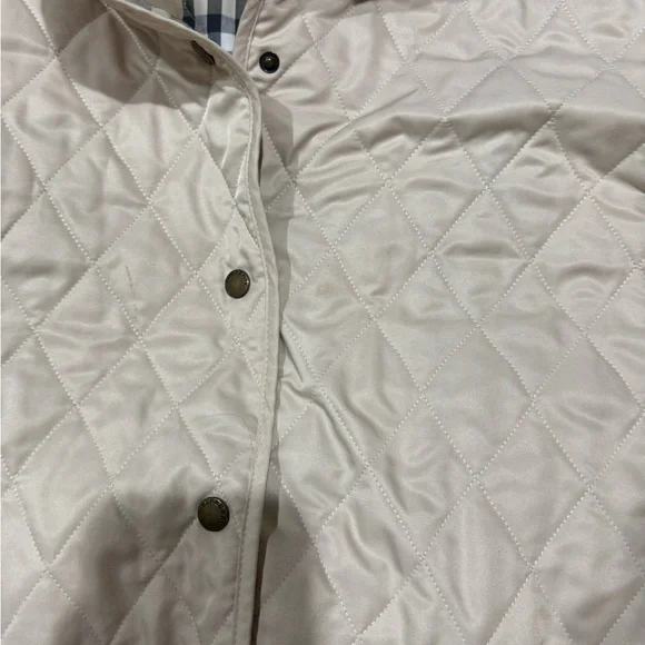 Burberry Women's Quilted Jacket - Cream size Large - Picture 5 of 11